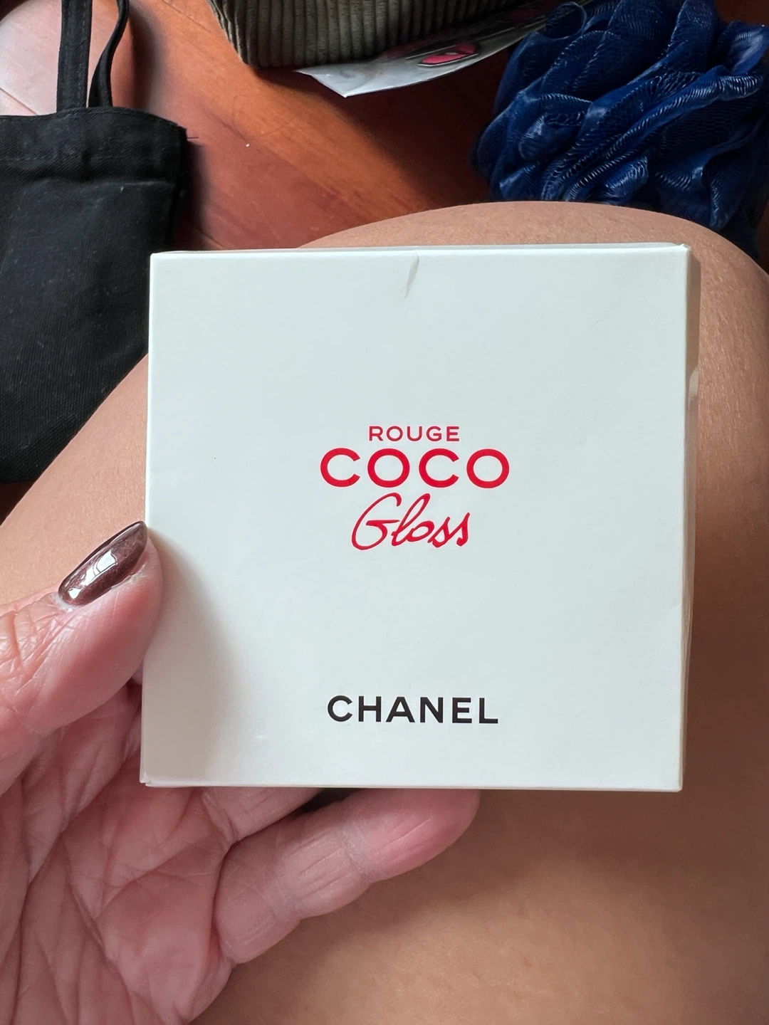 CHANEL Rouge Coco Gloss Lip Gloss Charm - photo 4