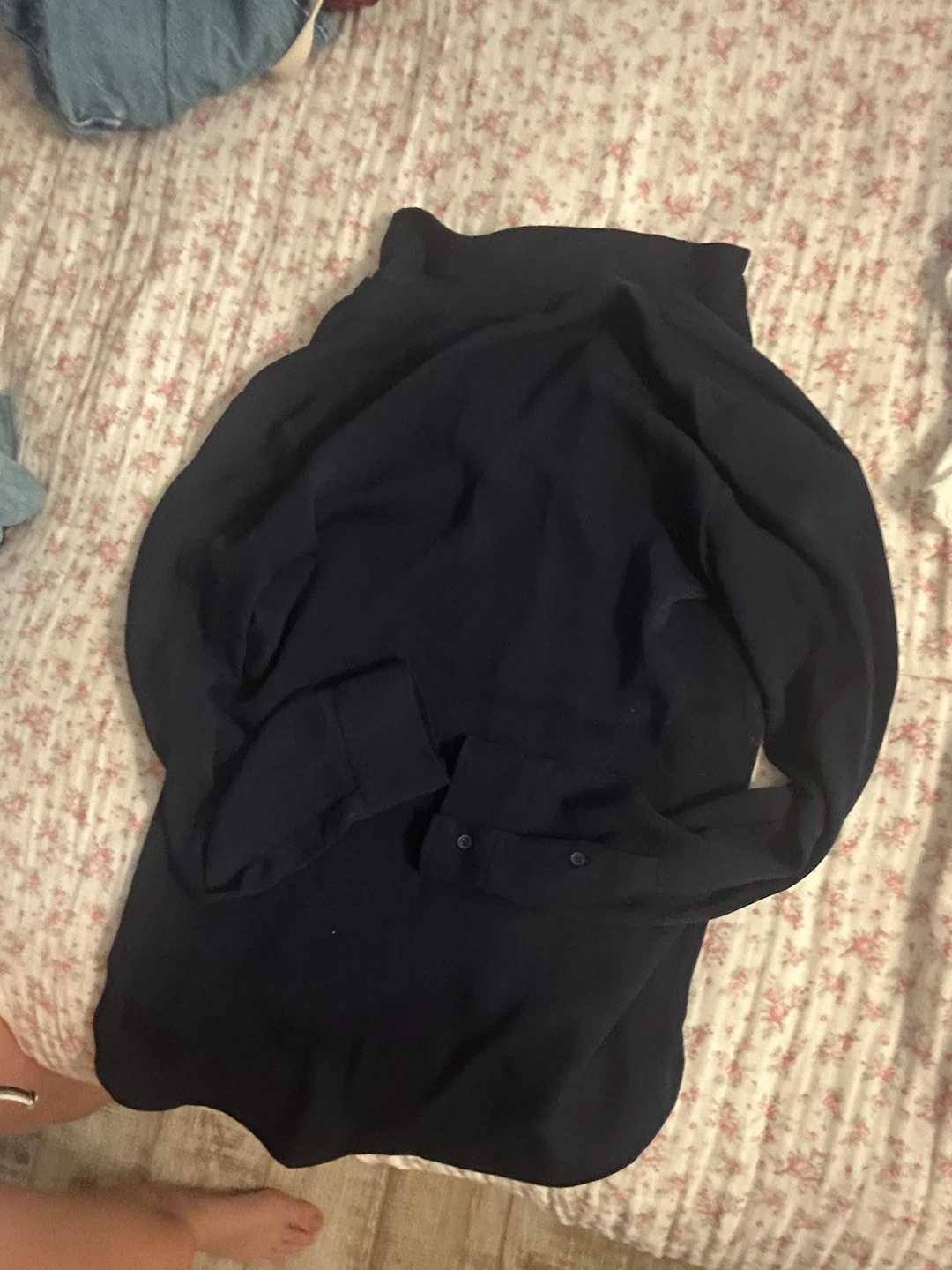 Babaton Navy Blue Long Sleeve Button-Up Shirt - photo 4