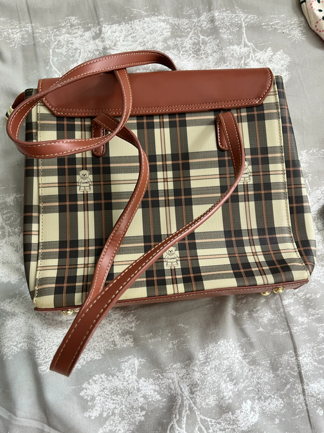 TTWN & BEAR Plaid Tote Bag with Bear Detail