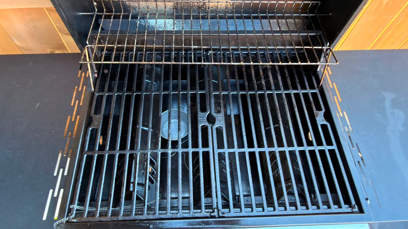 Grill Boss GBC1932M 3 Burner Gas Grill with Top Cover and side - photo 2
