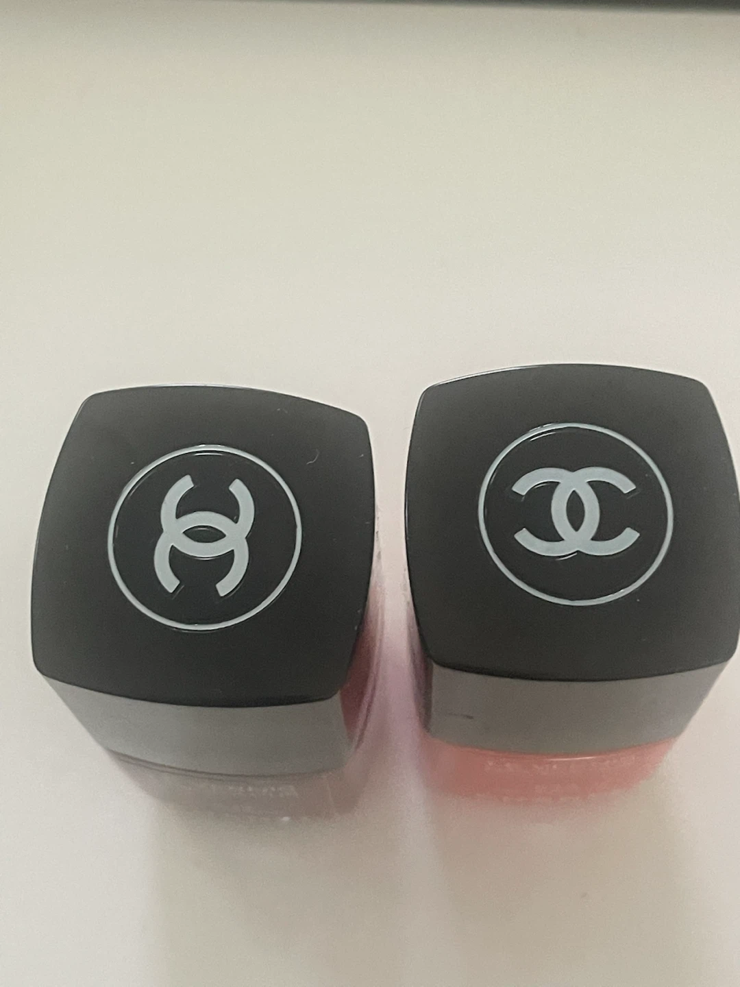 Chanel Le Vernis Nail Colour 639 Exception & 549 Distraction - photo 5