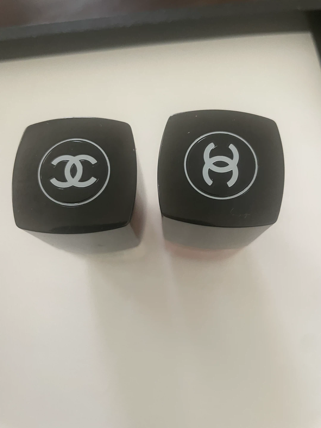 Chanel Le Vernis Nail Colour Duo - Eastern Light & Lovely Beige - photo 4