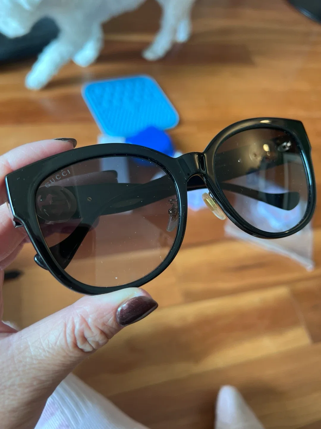 Gucci Black Cat Eye Sunglasses - photo 2