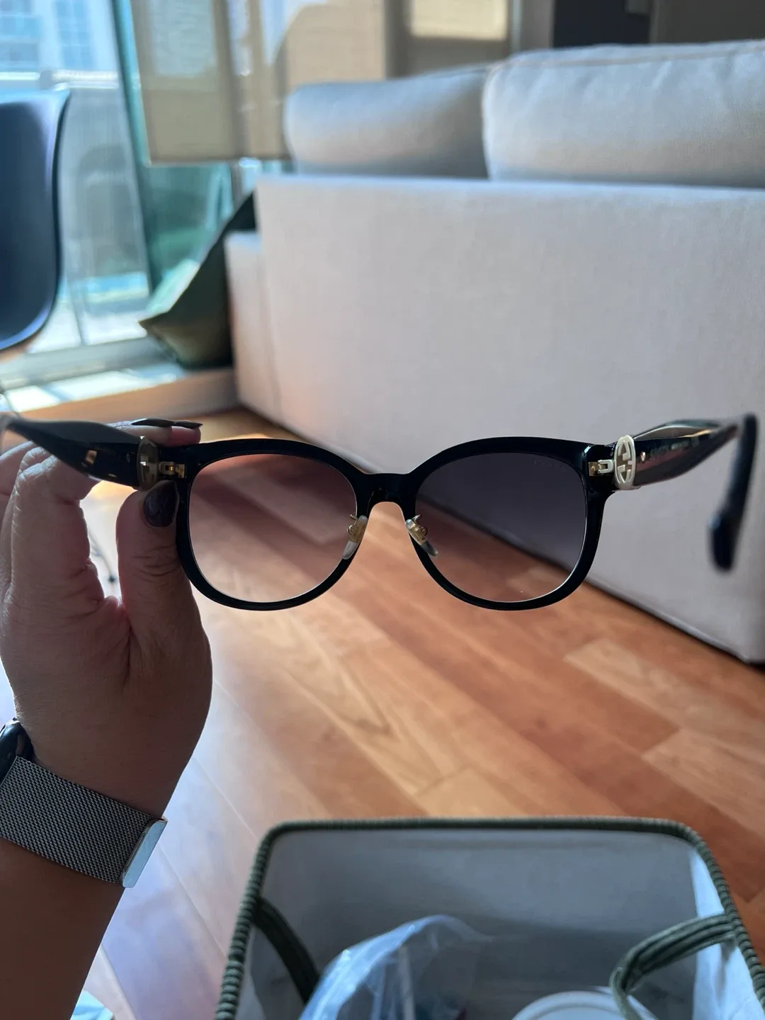Gucci Black Cat Eye Sunglasses - photo 5
