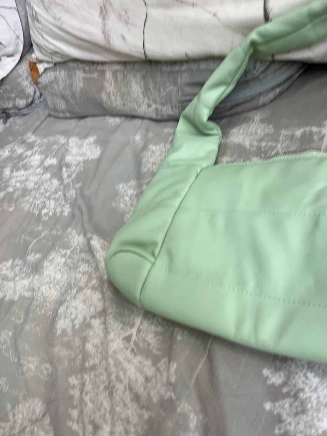 DeeZee Roxie Mint Green Puffer Shoulder Bag - photo 2