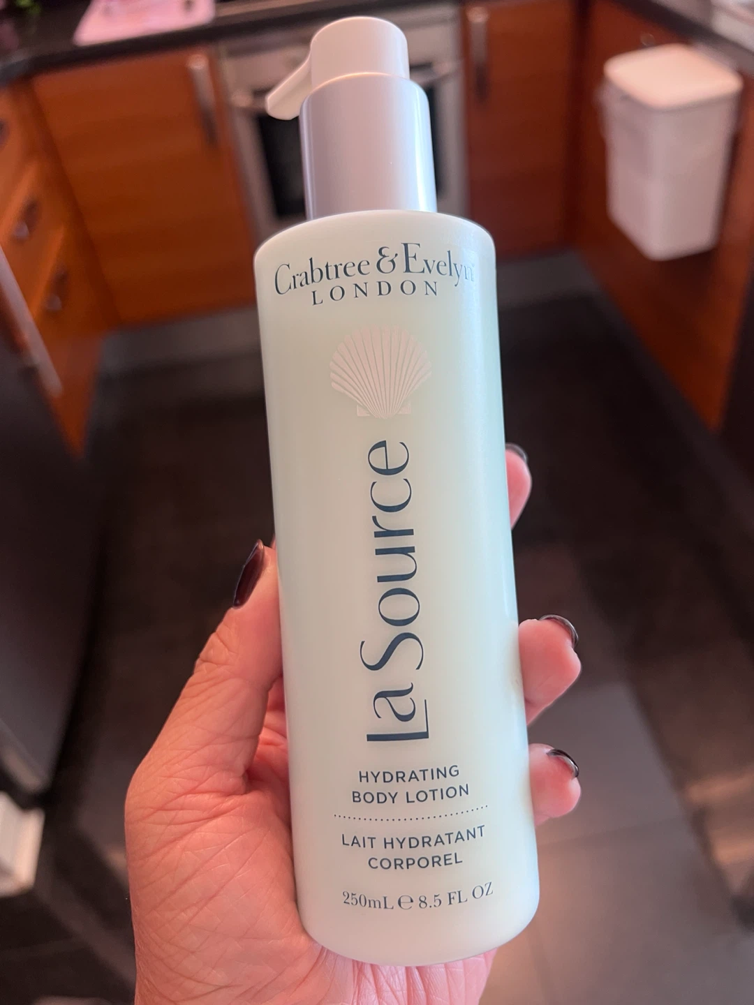 Crabtree & Evelyn La Source Hydrating Body Lotion