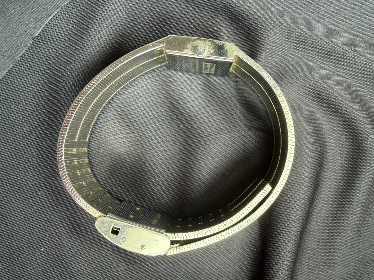 Katharine Hamnett KH-8015 Water Resist 3ATM Watch - photo 2