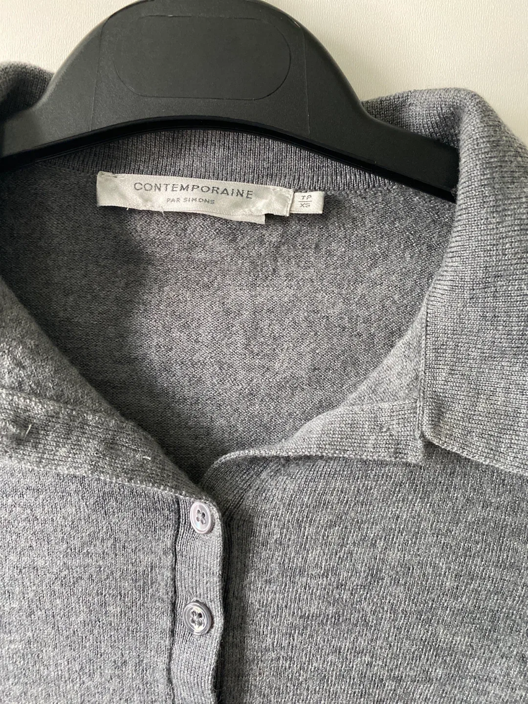 CONTEMPORAINE PAR SIMONE Grey Collared Knit Sweater - photo 2