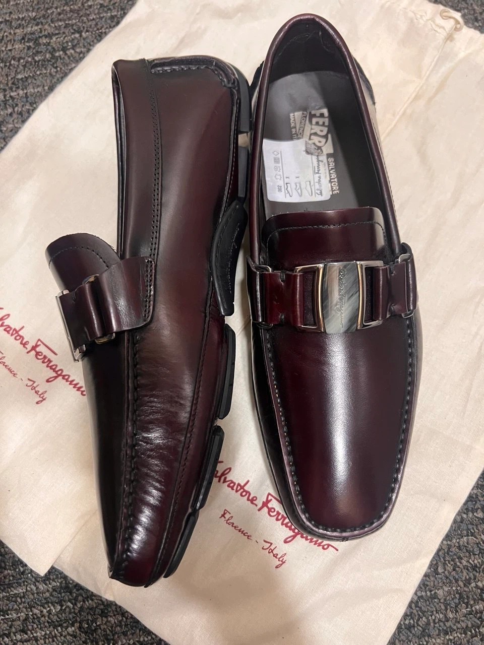 Salvatore Ferragamo Gancini Loafers - Burgundy Leather - Size 7 - photo 2