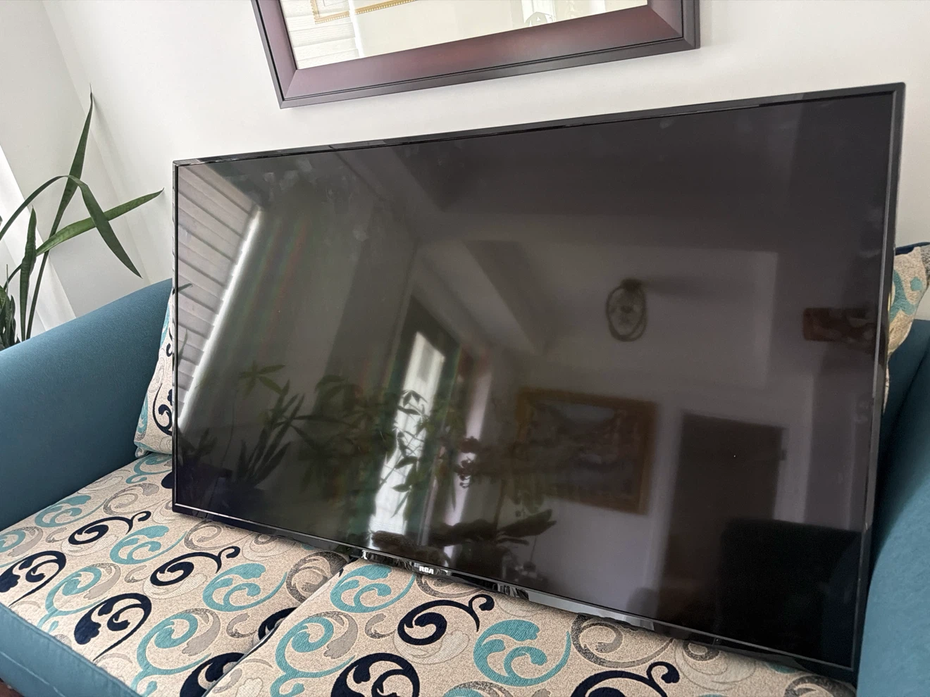 RCA TV