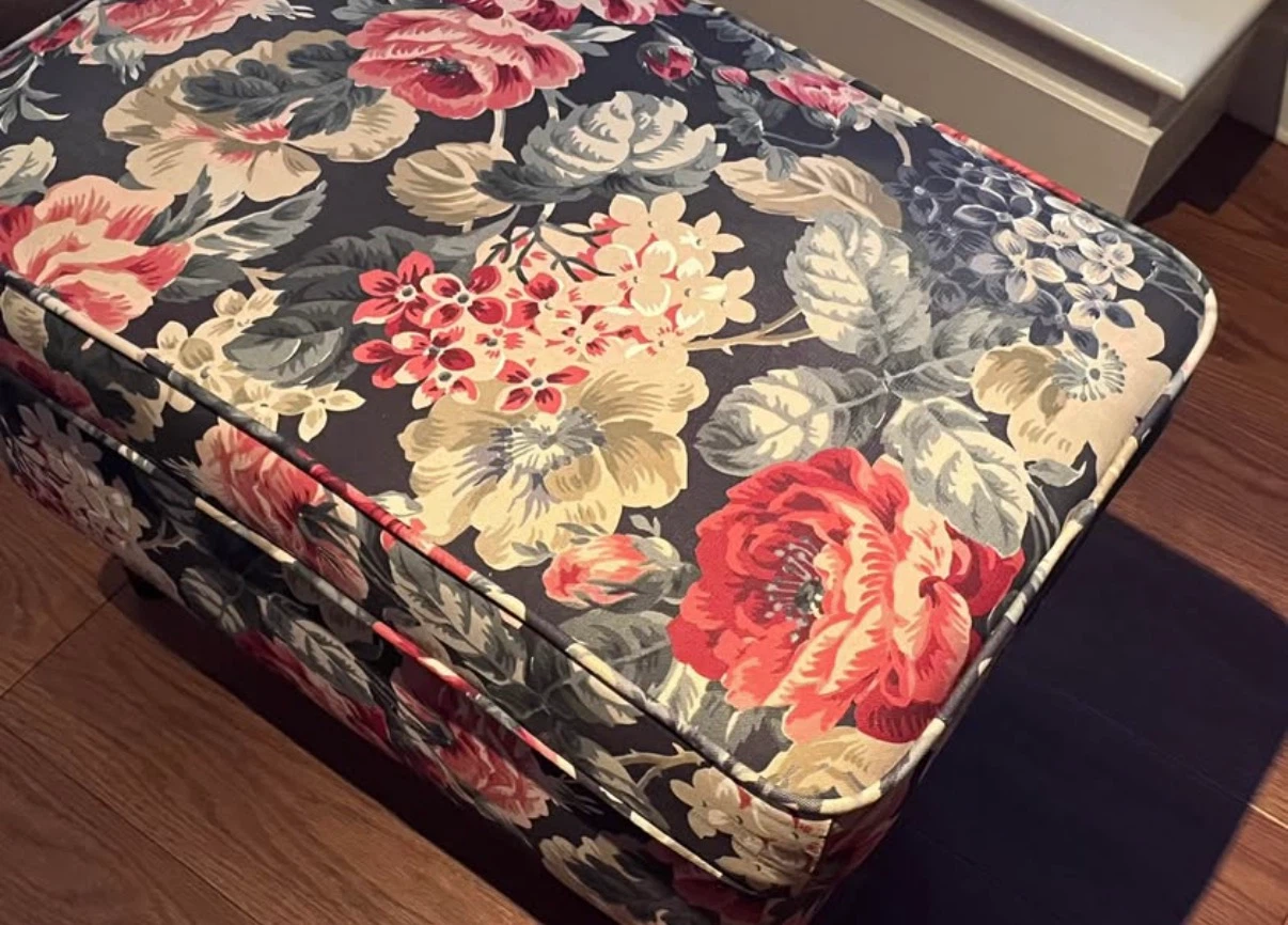 Ikea STRANDMON Footstool
