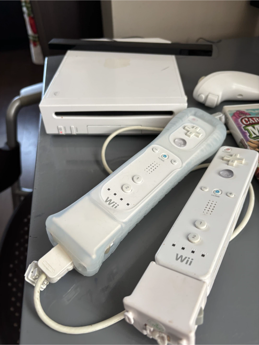 Nintendo Wii Console with Games and Controllers - photo 2