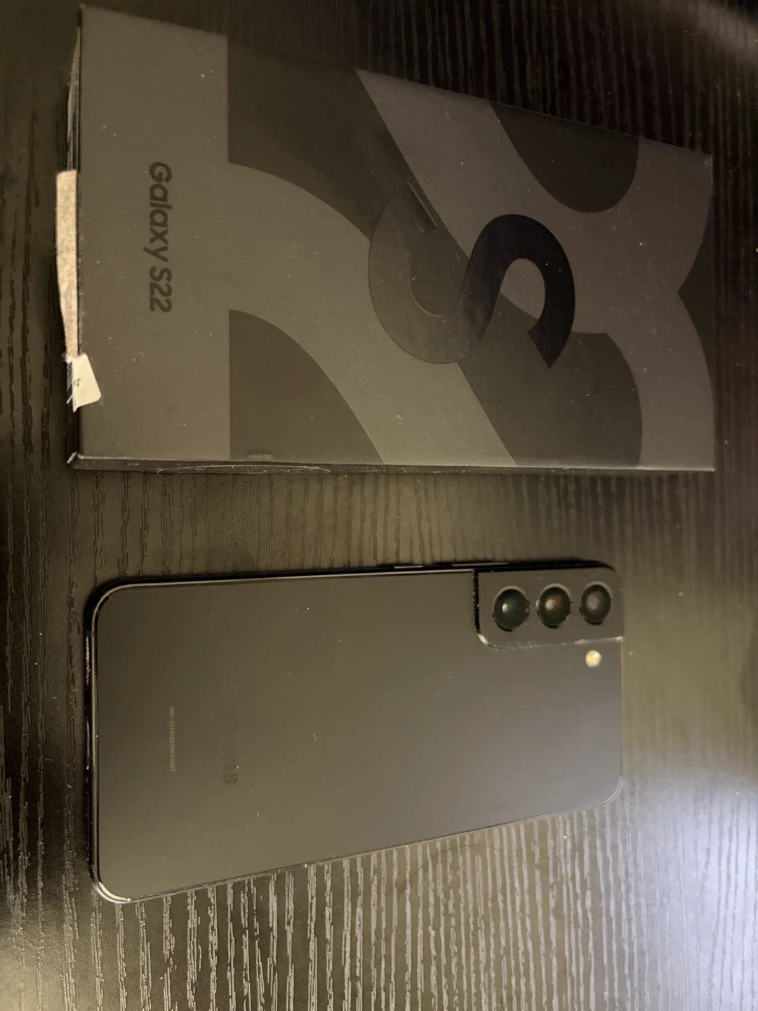 Samsung Galaxy S22 - photo 3