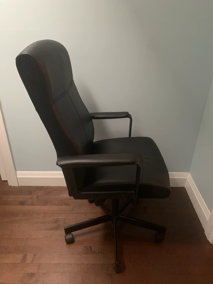 Black Office Chair - photo 3
