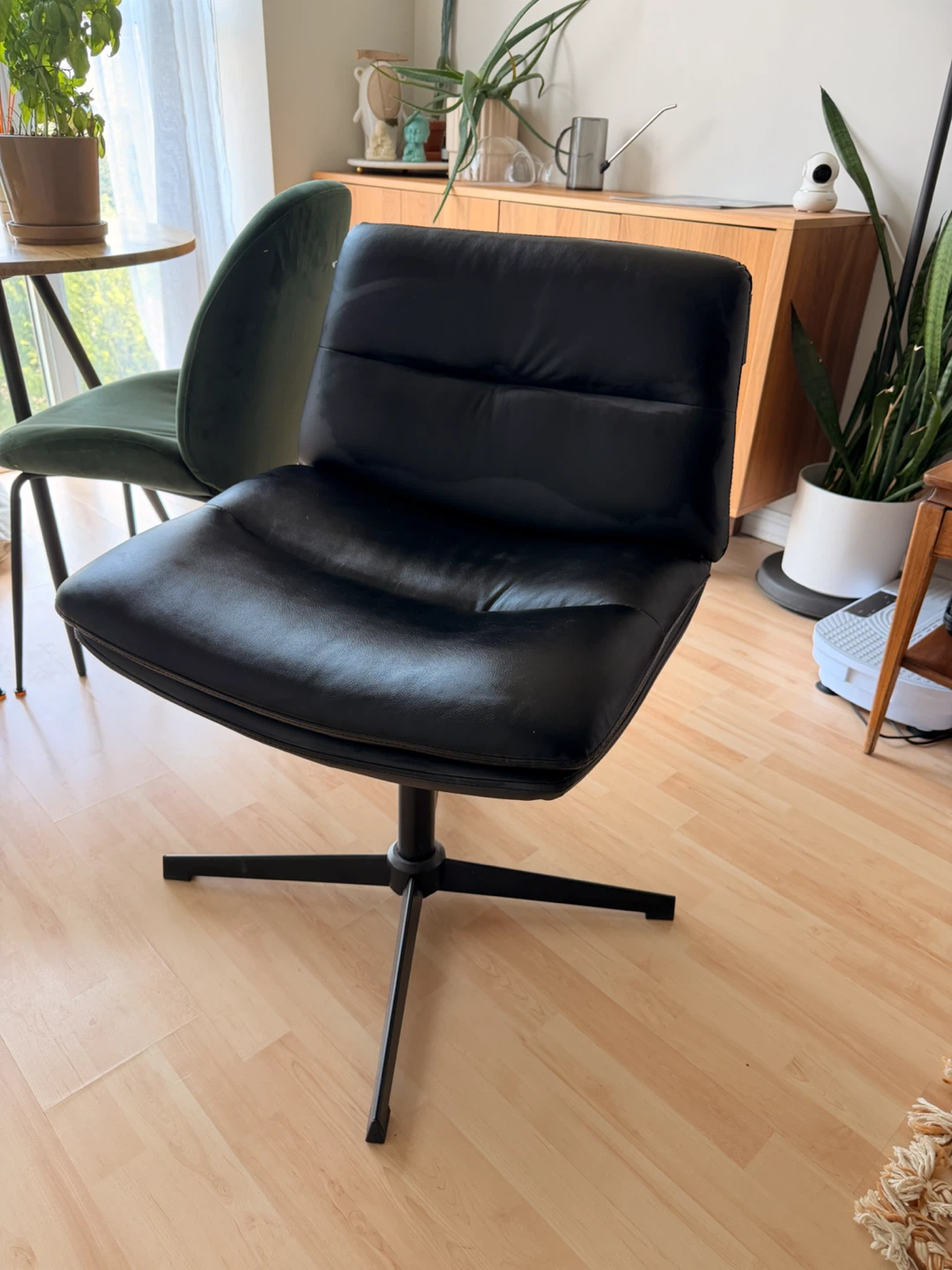 Black Swivel Office Chair