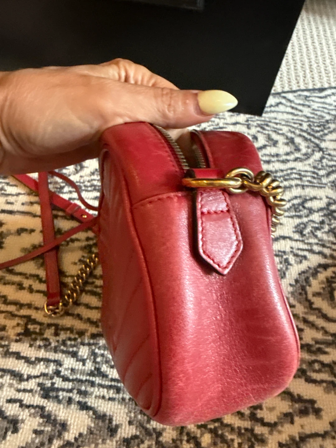 Gucci Marmont Camera Bag - Red Leather - photo 4