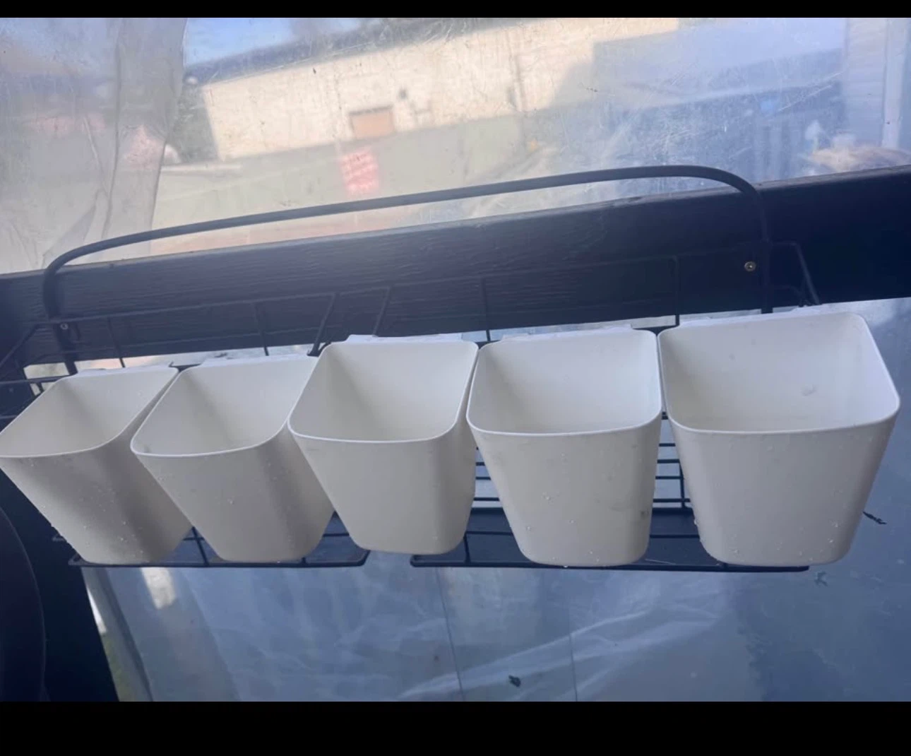 White Wall-Mounted Organizer Shelf with 5 Buckets - photo 2