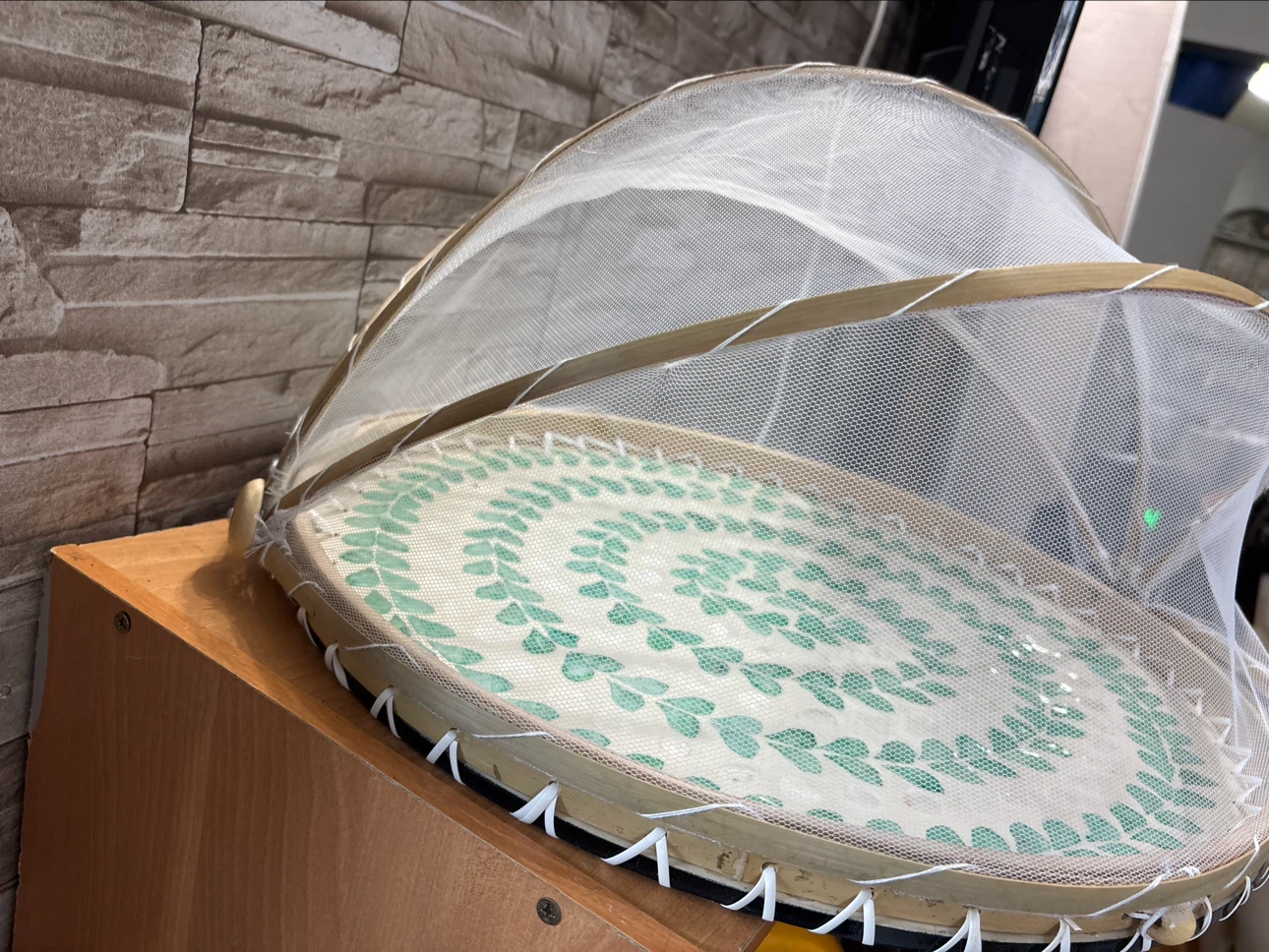 Food Net Cover with Decorative Tray - photo 2