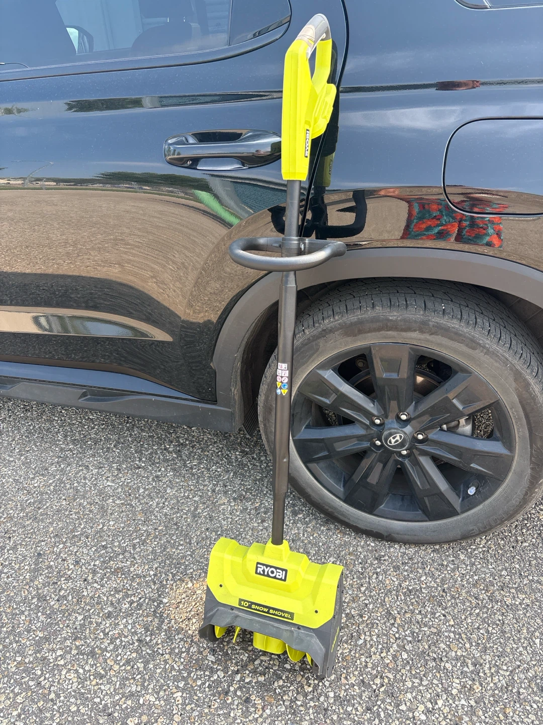 Ryobi 10" Cordless Snow Shovel