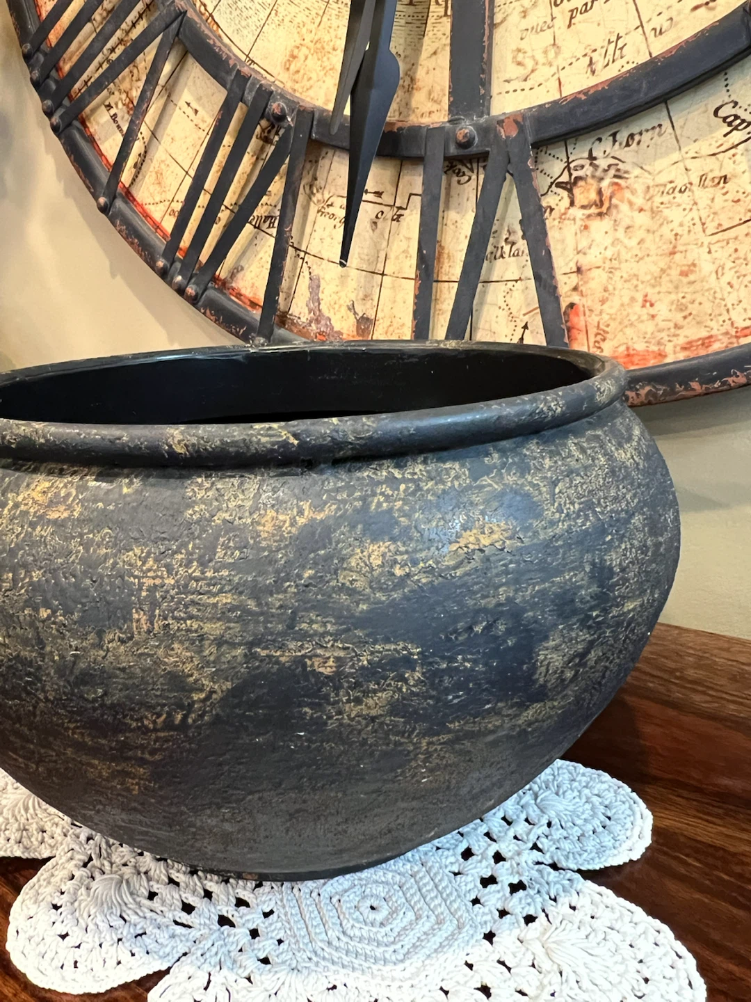 Rustic Black & Gold Textured Metal Planter Bowl - photo 4