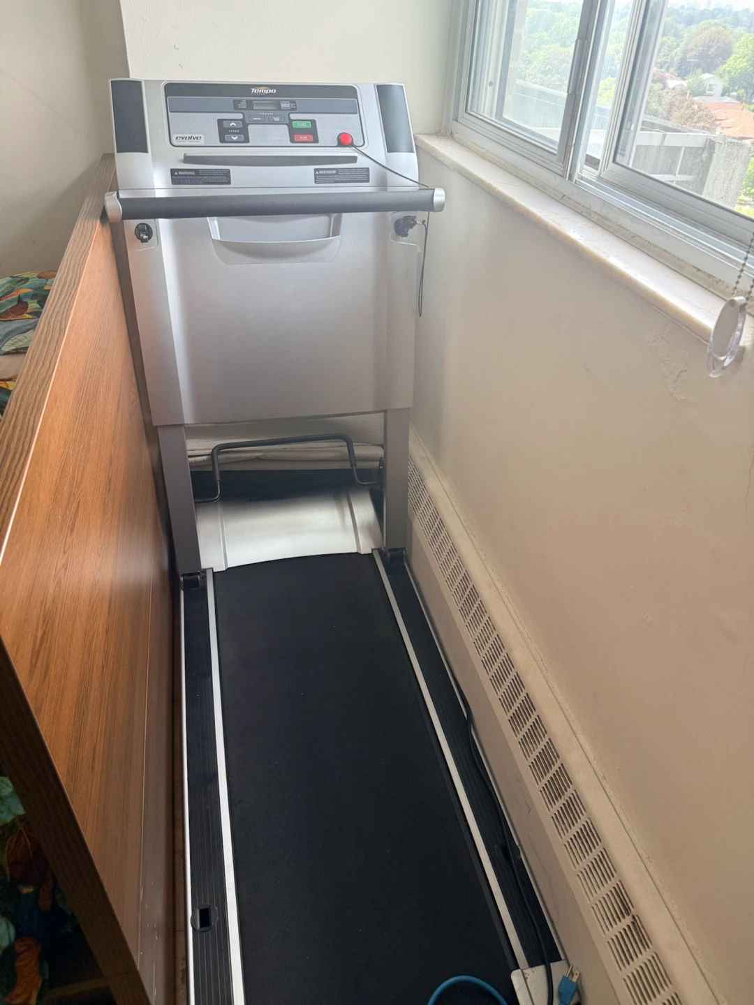 Tempo Evolve Treadmill - photo 2