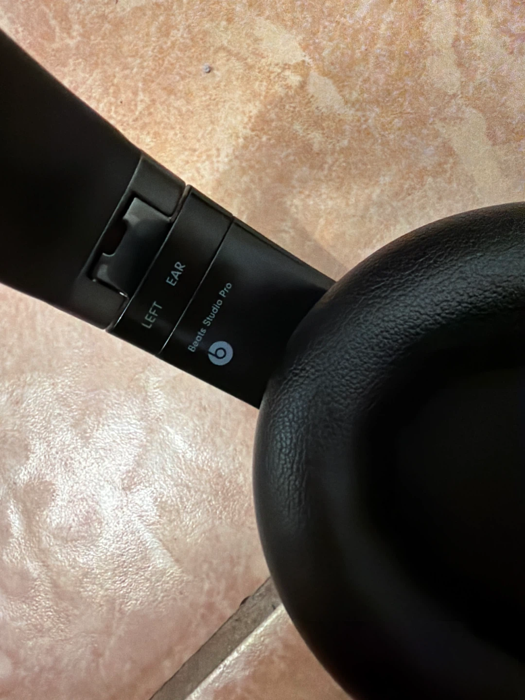 Beats Studio Pro Wireless Headphones - Black - photo 3