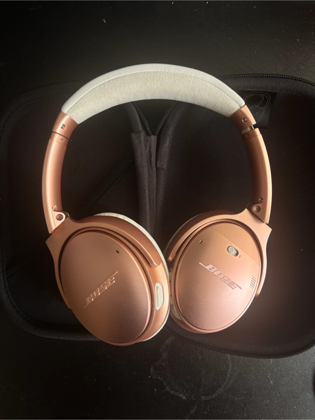 Bose QuietComfort 35 II Limited Edition Headphones - Rose Gold