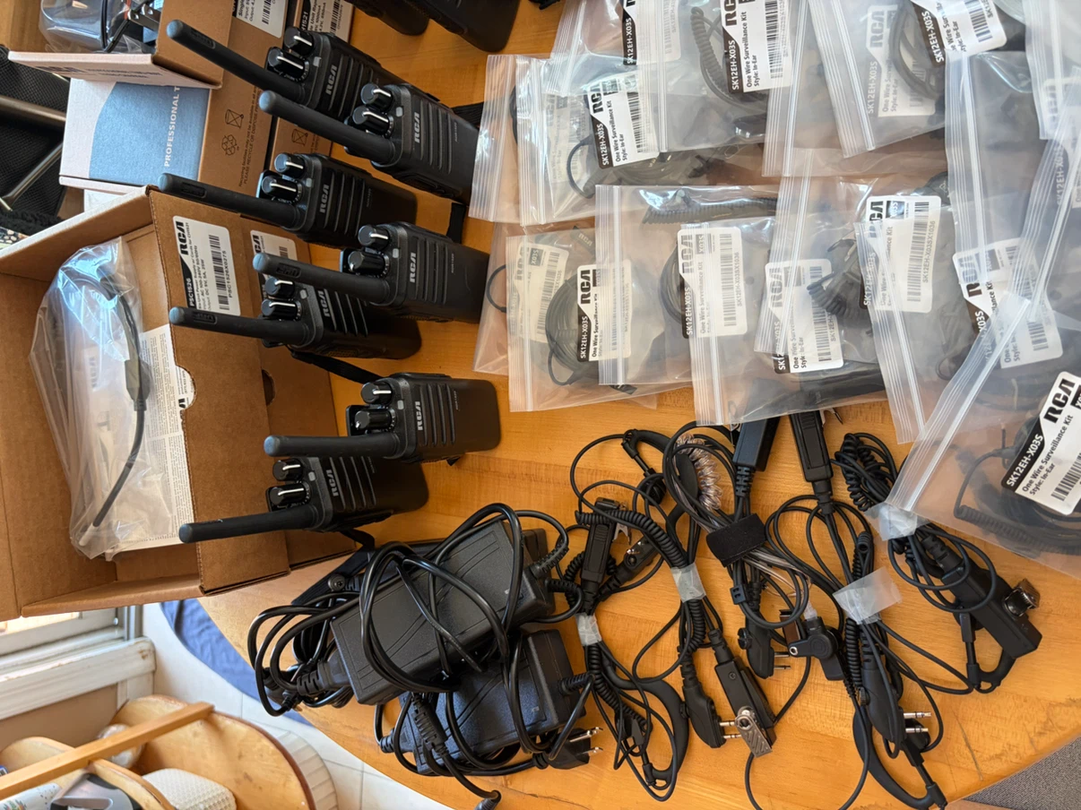 Lot of handheld radios and accessories - photo 3