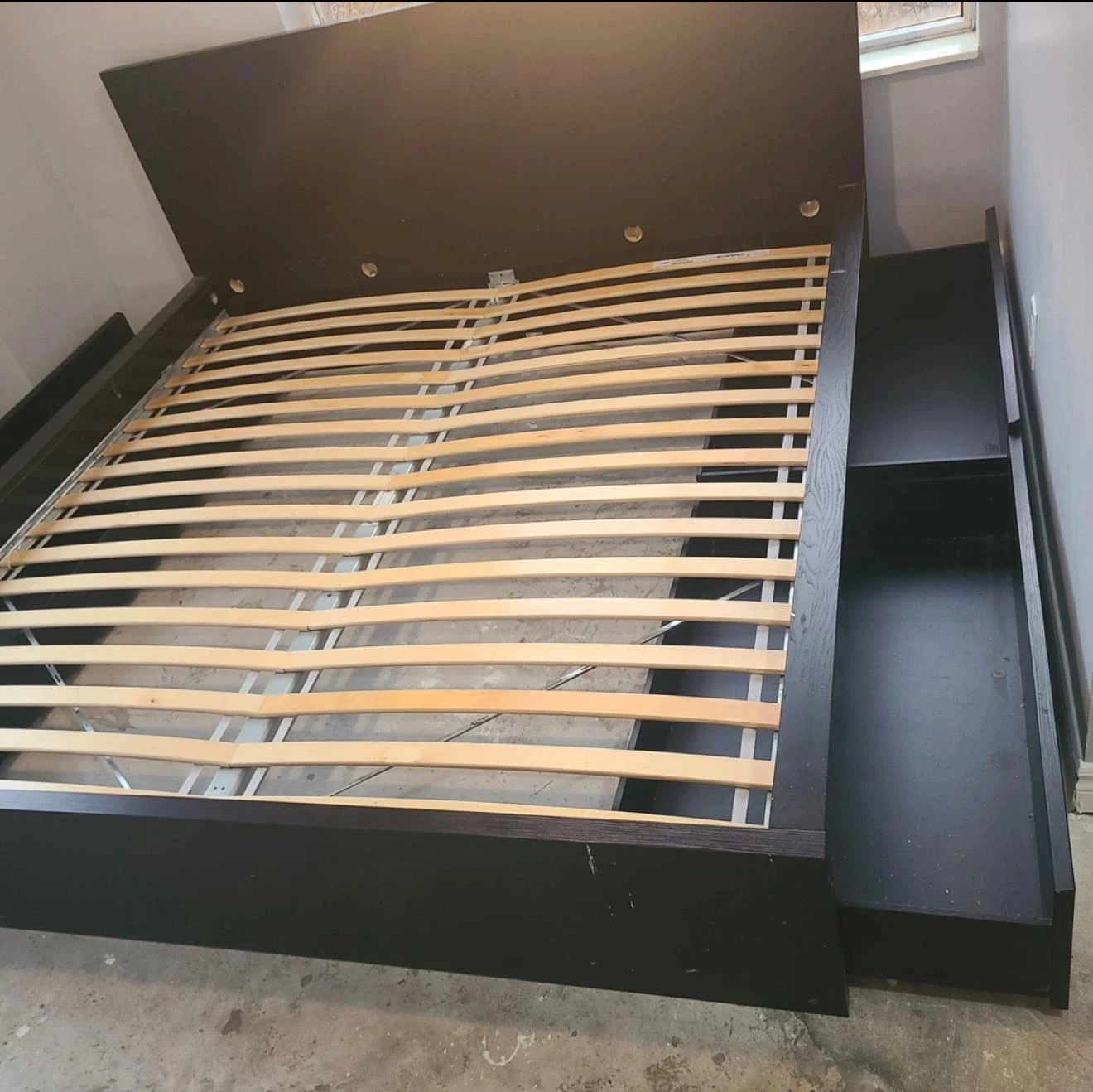 Dark Wood Platform Queen size Bed Frame with Storage Drawers