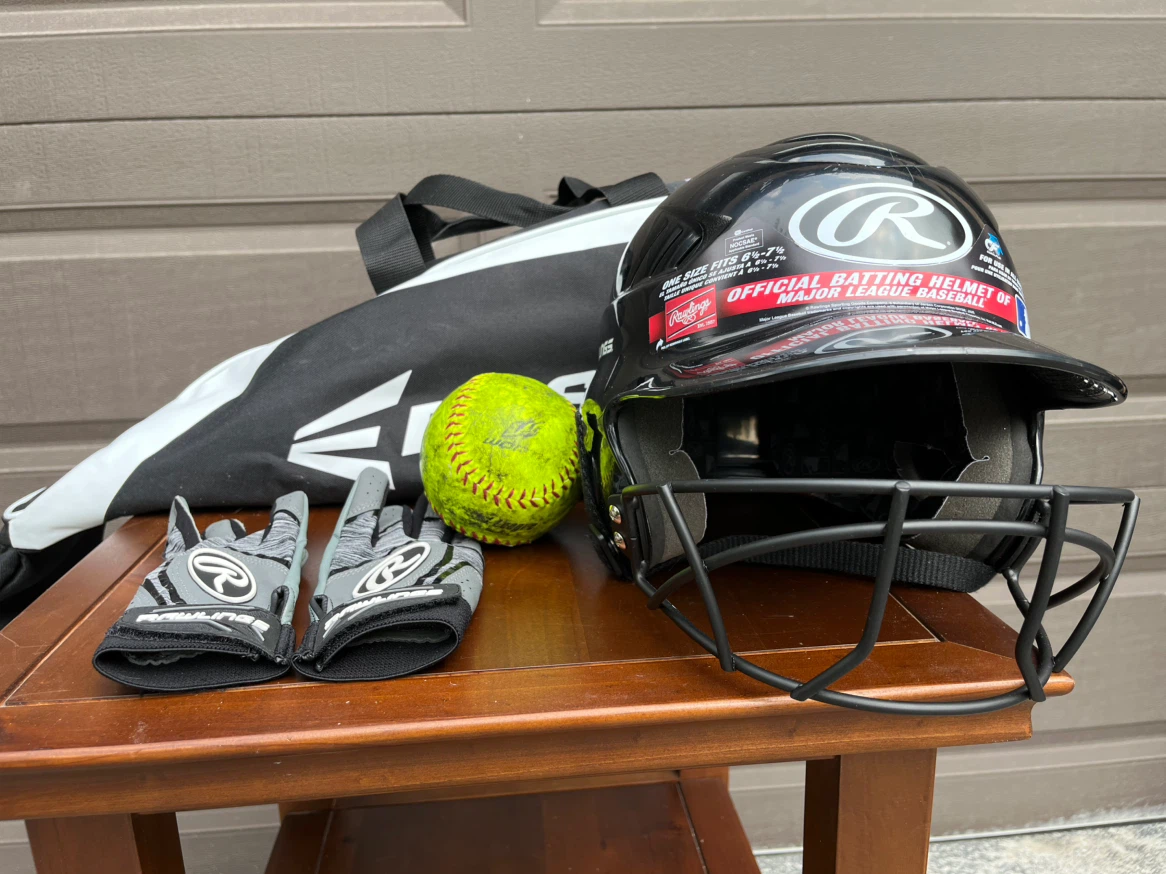 Rawlings Black Baseball Batting Helmet with Face Cage - One Size