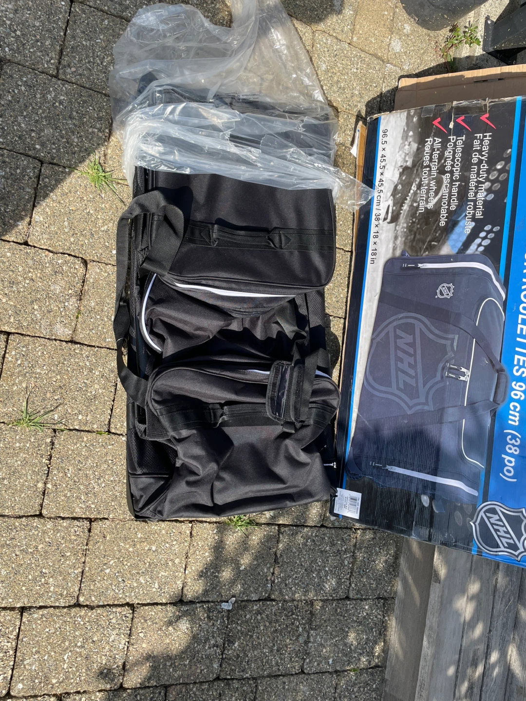 NHL Wheeled Hockey Bag - photo 2