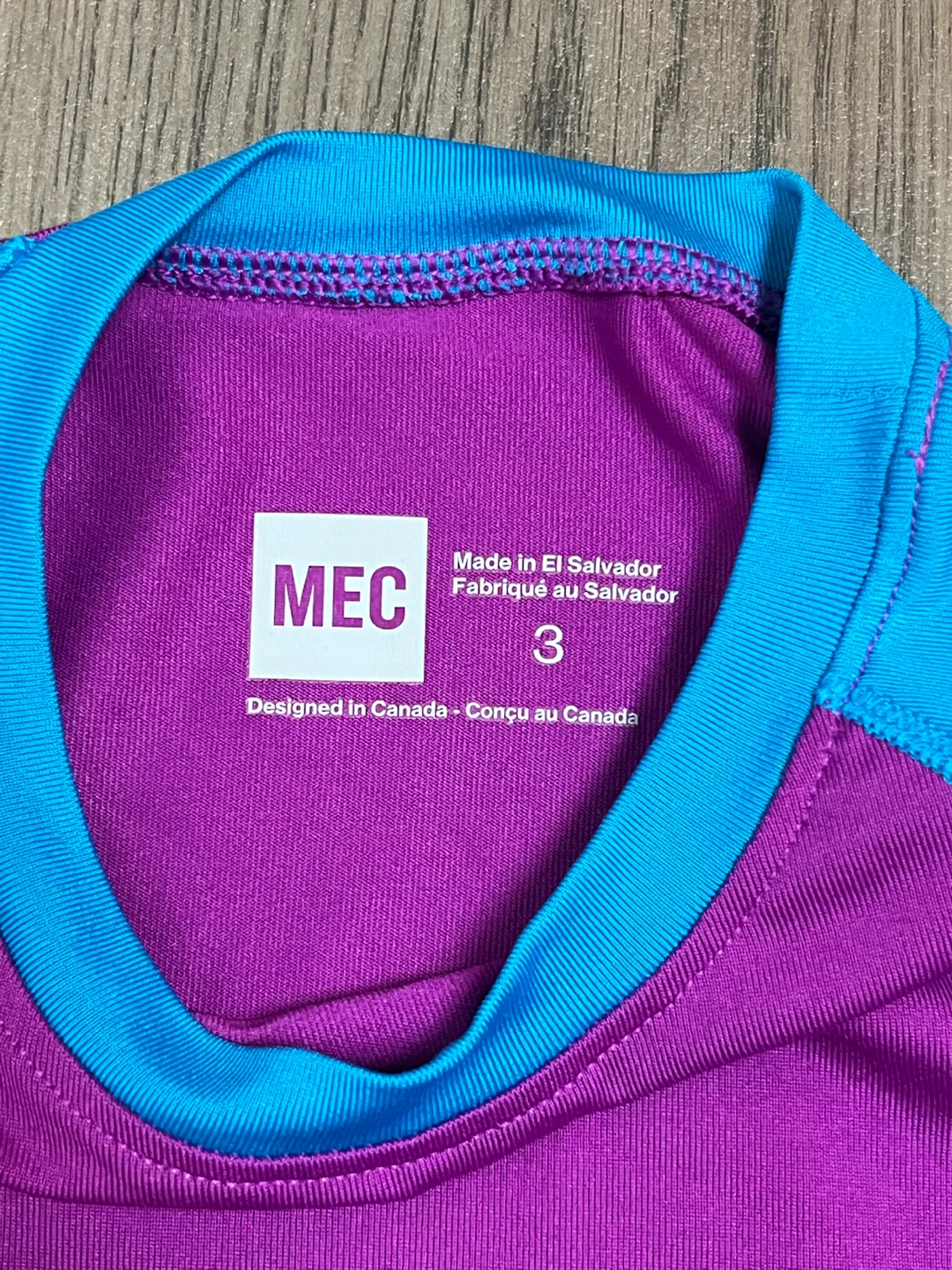 MEC Long Sleeve Rashguard Size 3 - photo 2