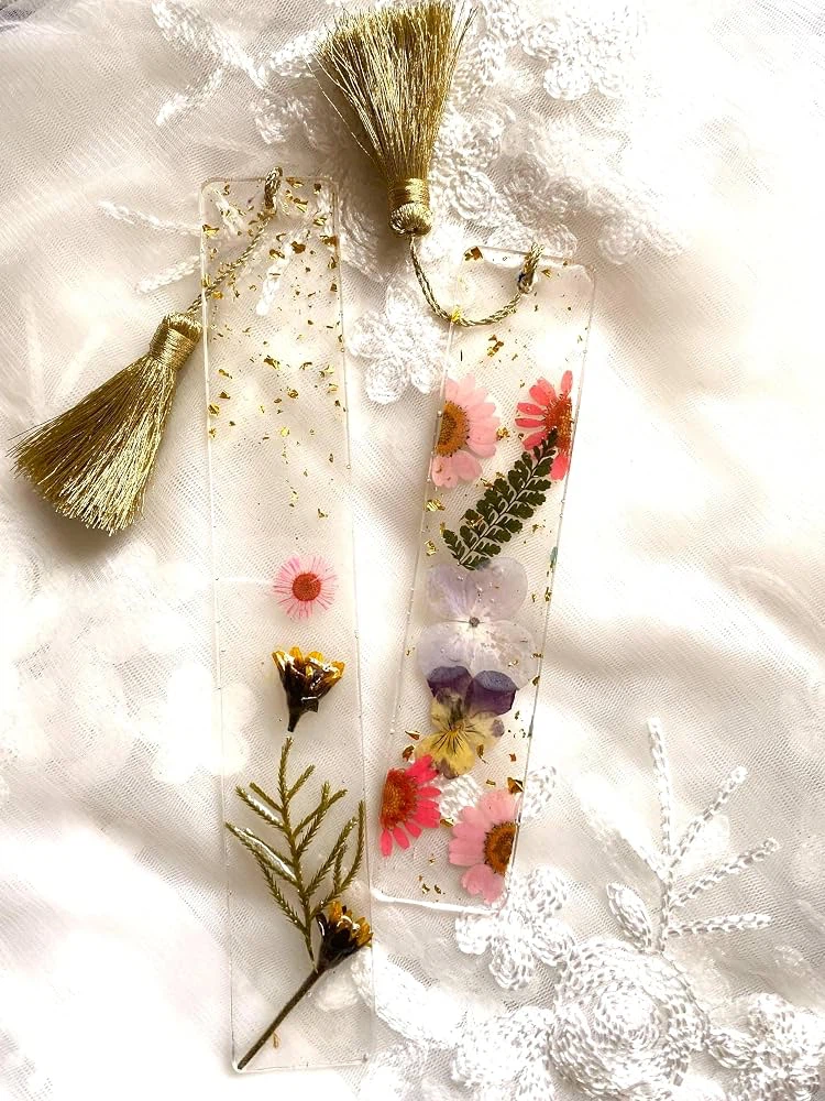 Resin Bookmarks with Dried Flowers and Gold Flakes