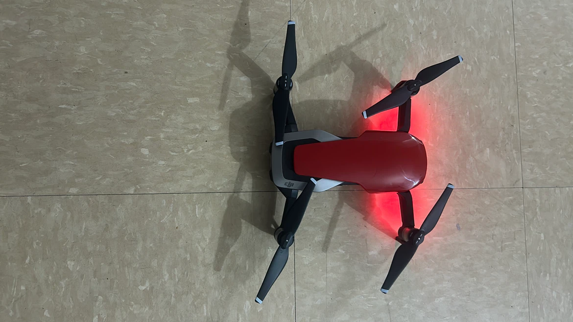 DJI Mavic Air Drone - photo 4