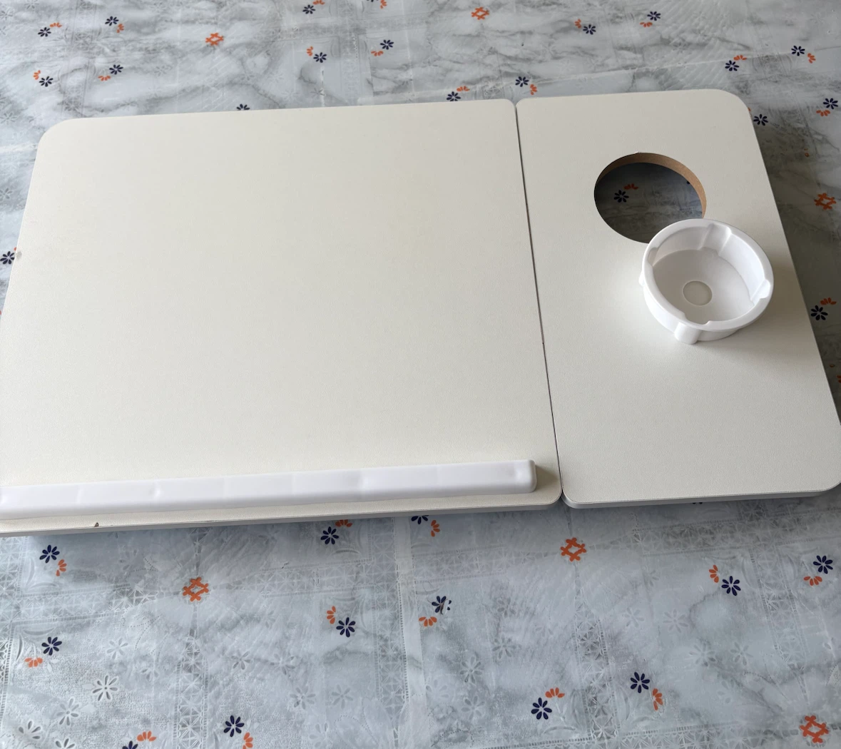CloudTrip Folding Laptop Desk – White - photo 4