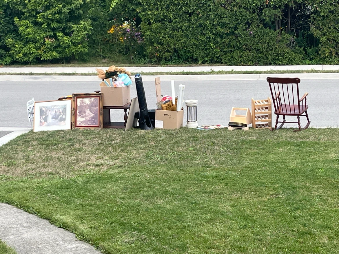 FREE Assorted Household Items and Furniture