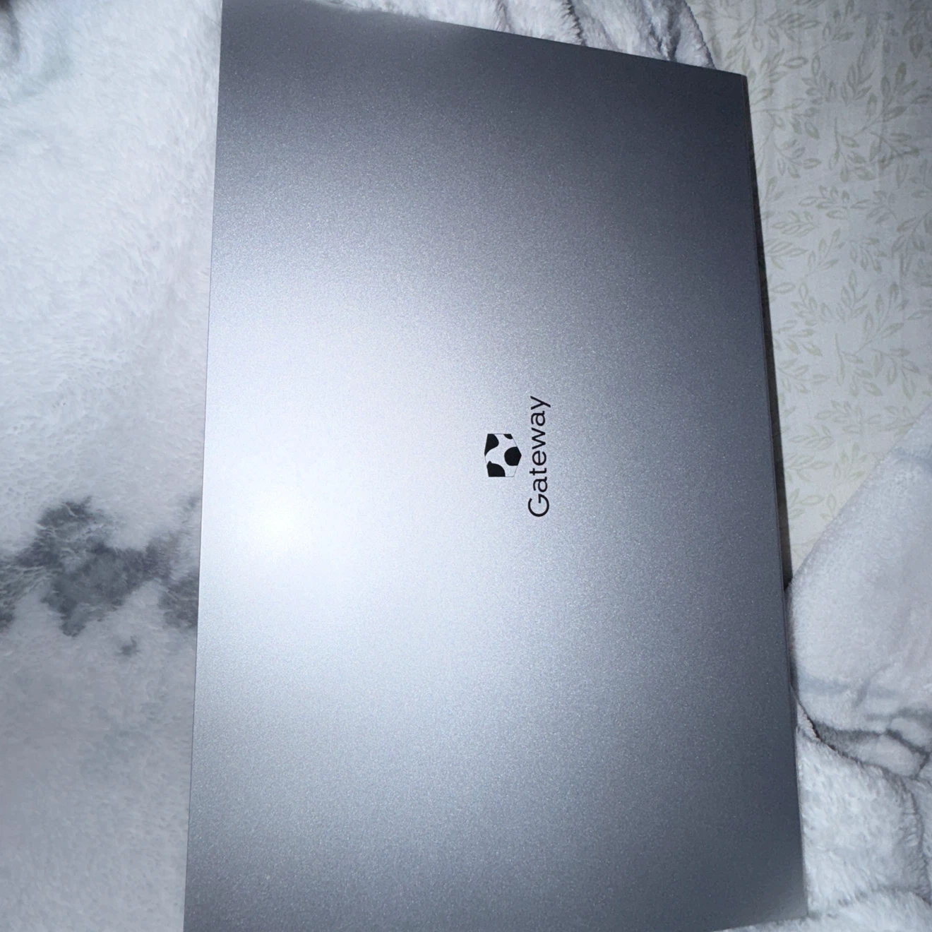 Gateway 15.6" Laptop - AMD Ryzen 7 - 16GB DDR4 - 512GB SSD - photo 2
