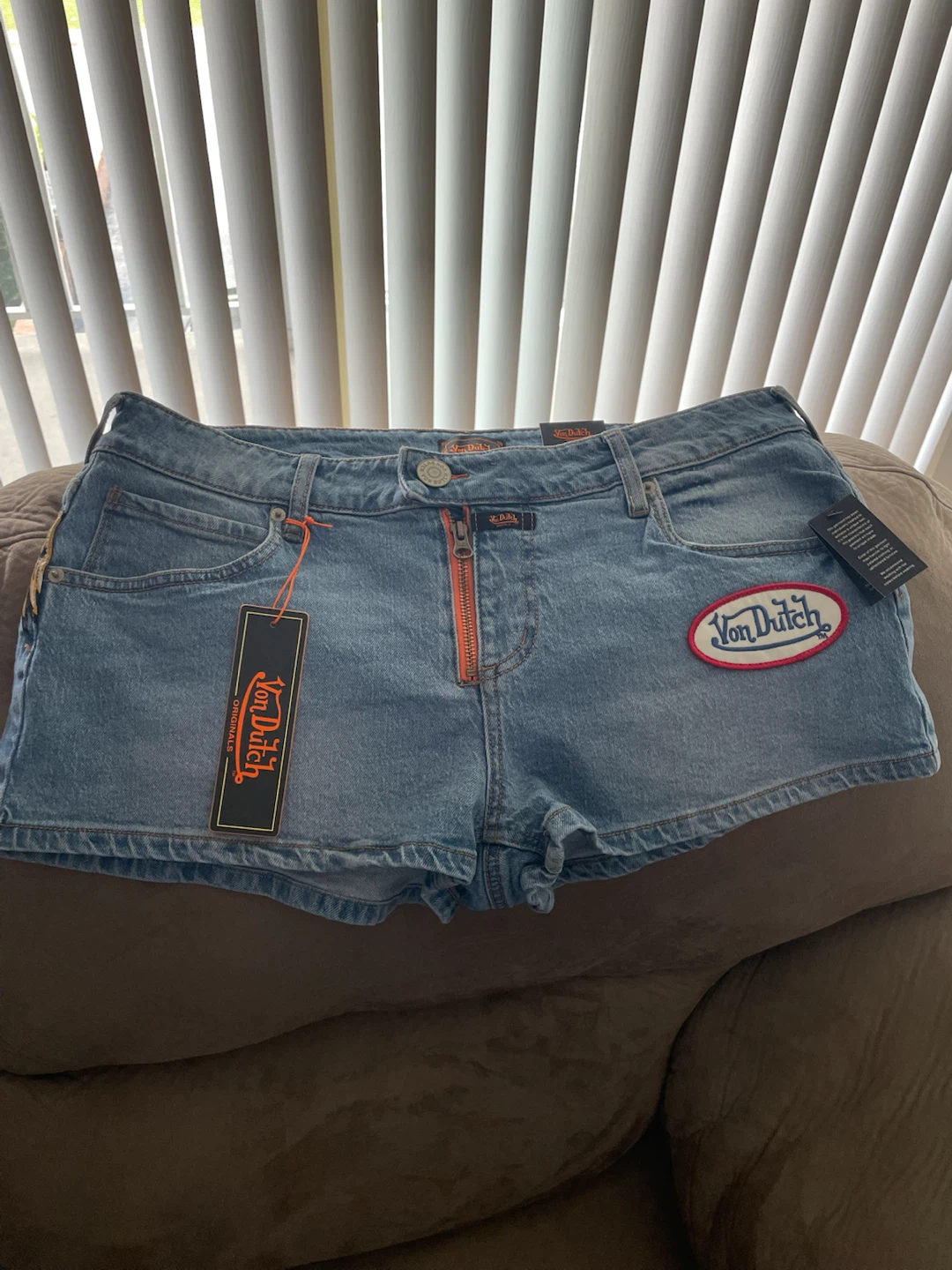 Von Dutch Women's Denim Shorts Size 13/31 - photo 2