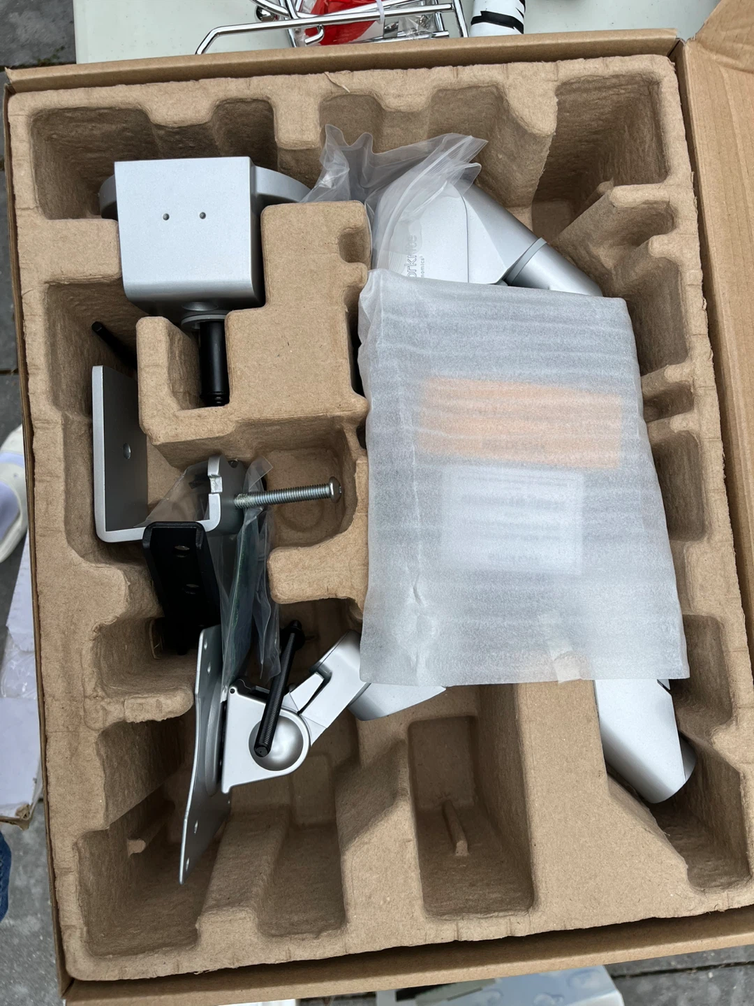 Workrite Monitor Mount - photo 3