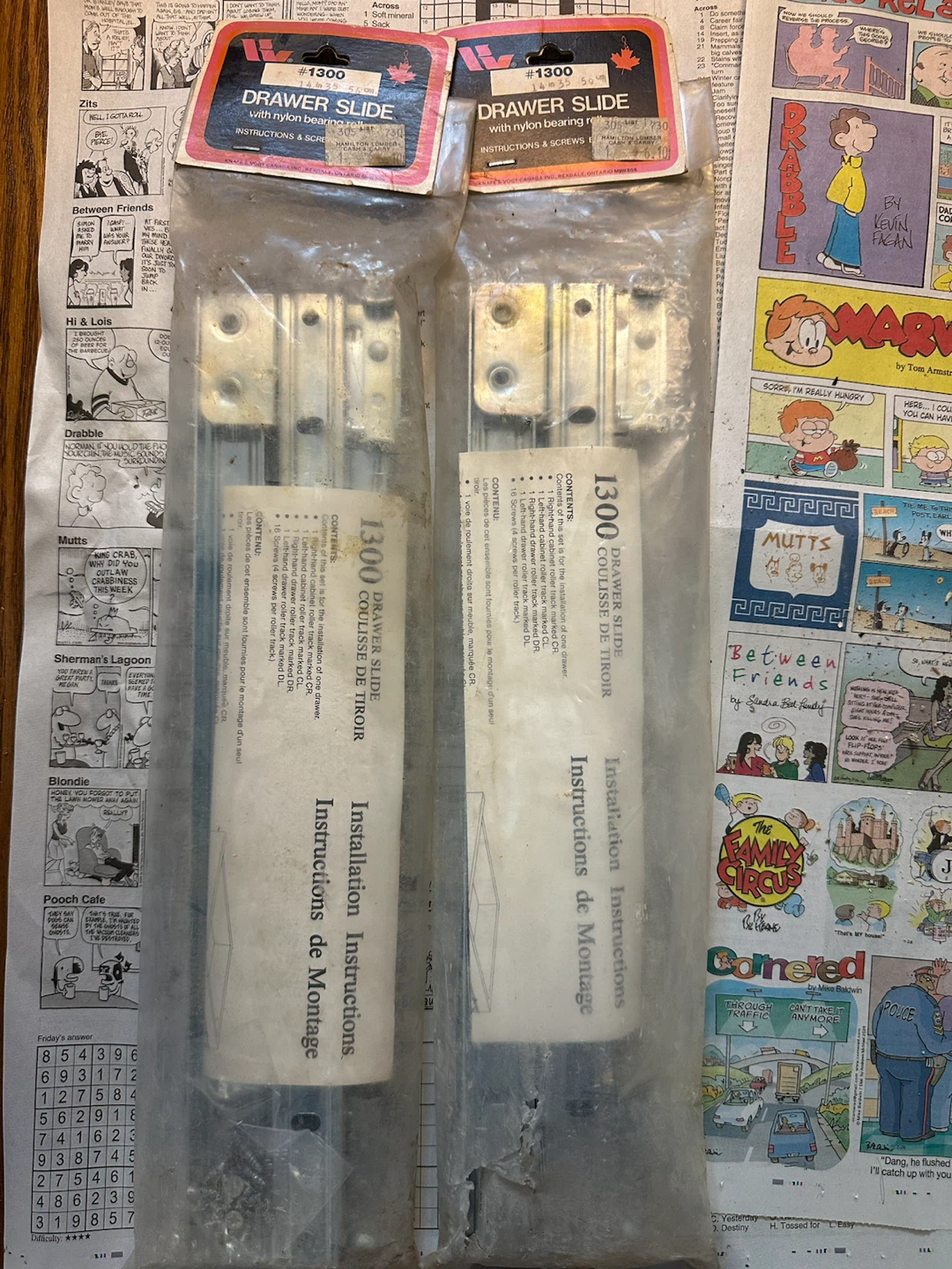 2x 1300 Drawer Slides with Nylon Bearing Rollers & Screws