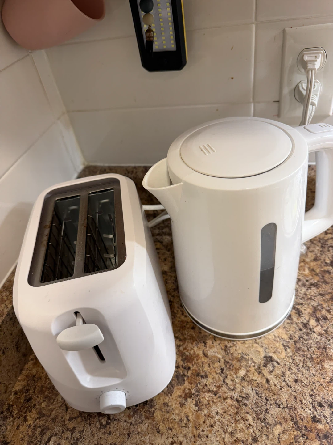 White Toaster and Electric Kettle Set - photo 3