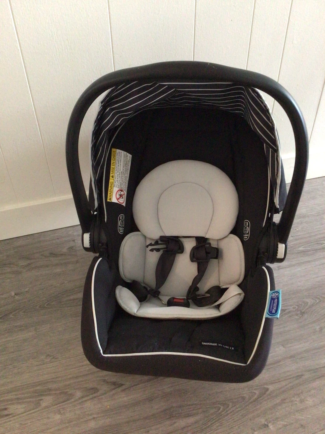 Graco SnugRide 35 Infant Car Seat