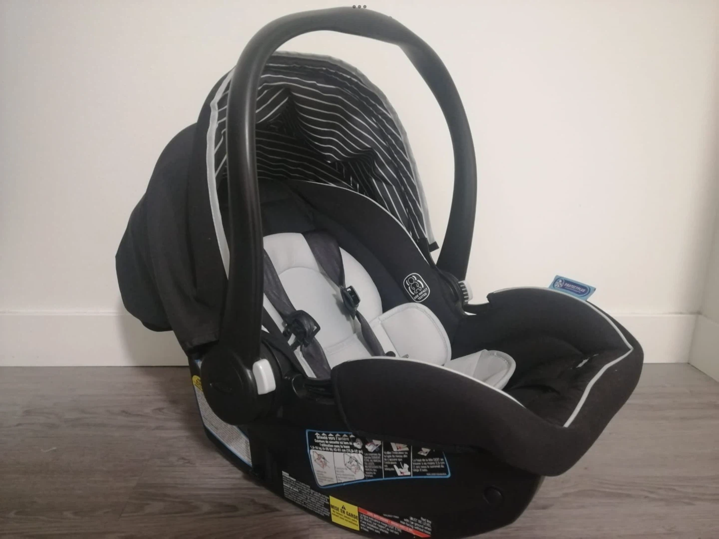 Graco SnugRide 35 Infant Car Seat - photo 2
