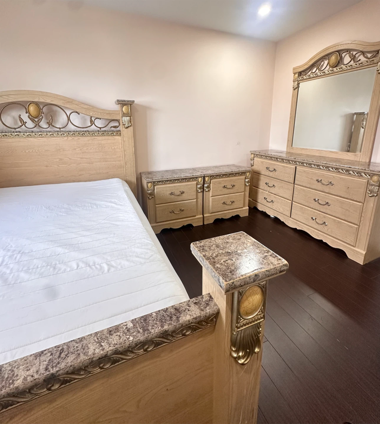 Beige Queen 5 piece bedroom set