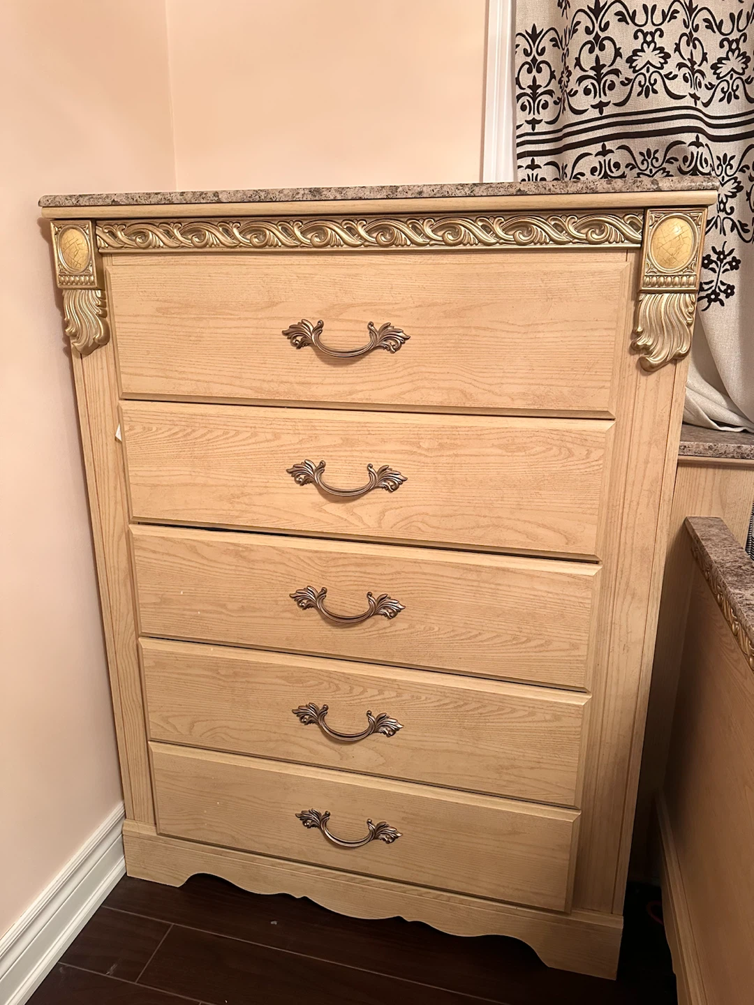 Beige Queen 5 piece bedroom set - photo 3