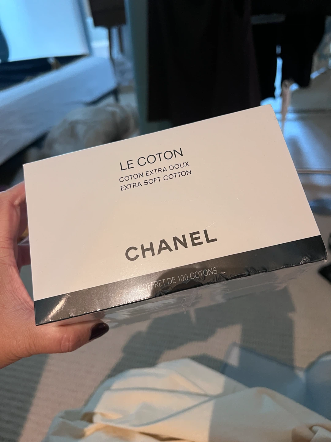 Chanel Extra Soft Cotton Pads