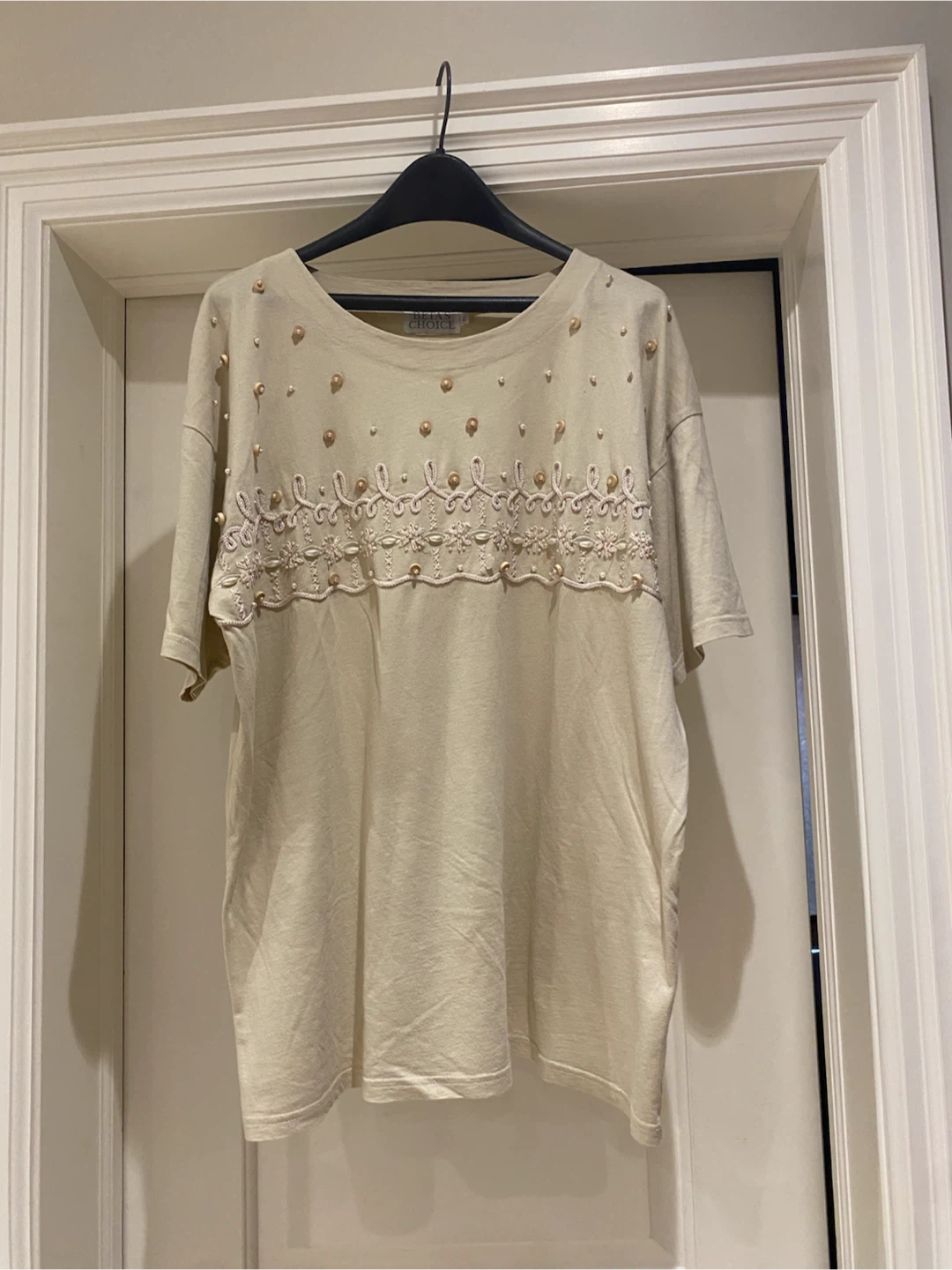 Choice Beige Embellished T-Shirt - photo 2