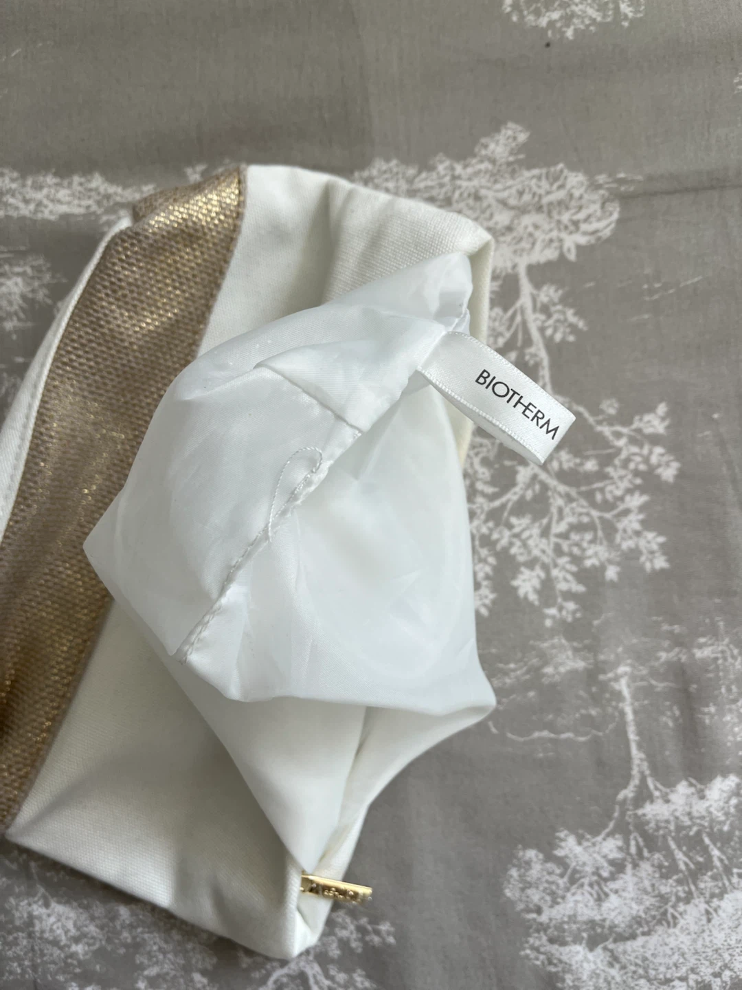 Biotherm White and Gold Cosmetic Bag