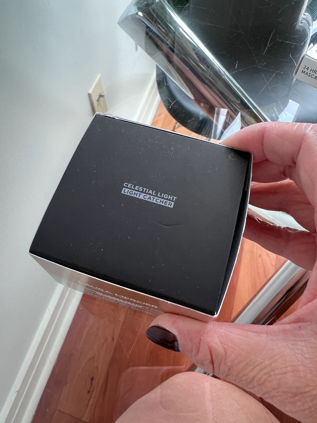 Laura Mercier Celestial Light Loose Setting Powder - photo 2