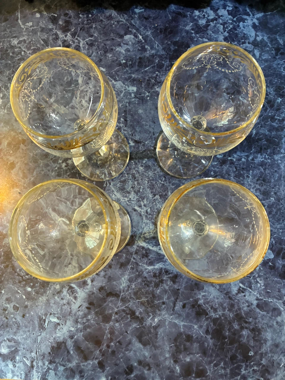 Set of 4 Decorative Wine Glasses - photo 3